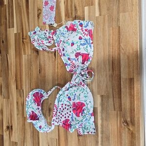 Toluca Women's Medium Angelina Underwire Bra Swim Suit Bikini Top New w/ Tags!